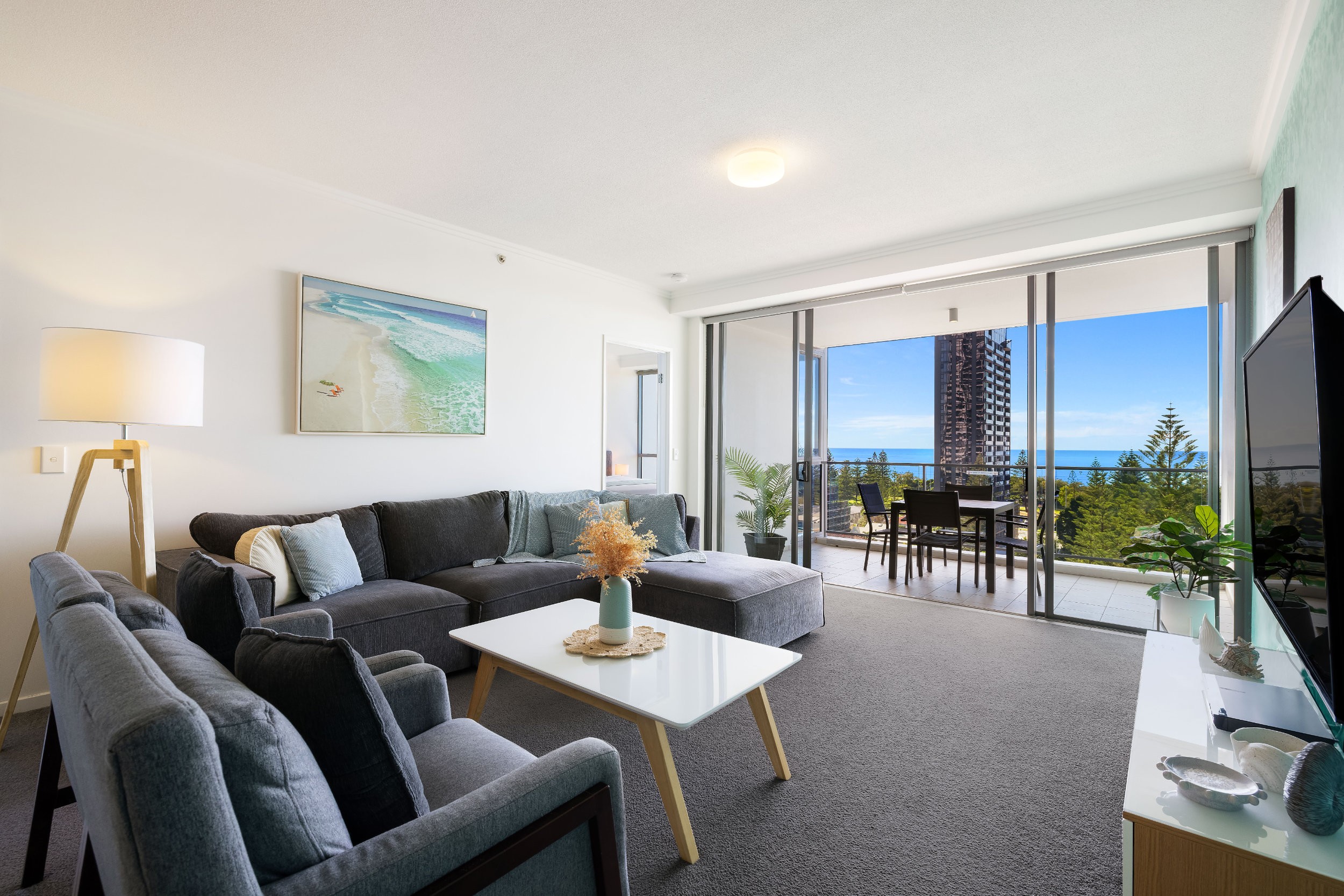 2 Bedroom 2 Bathroom Ocean View